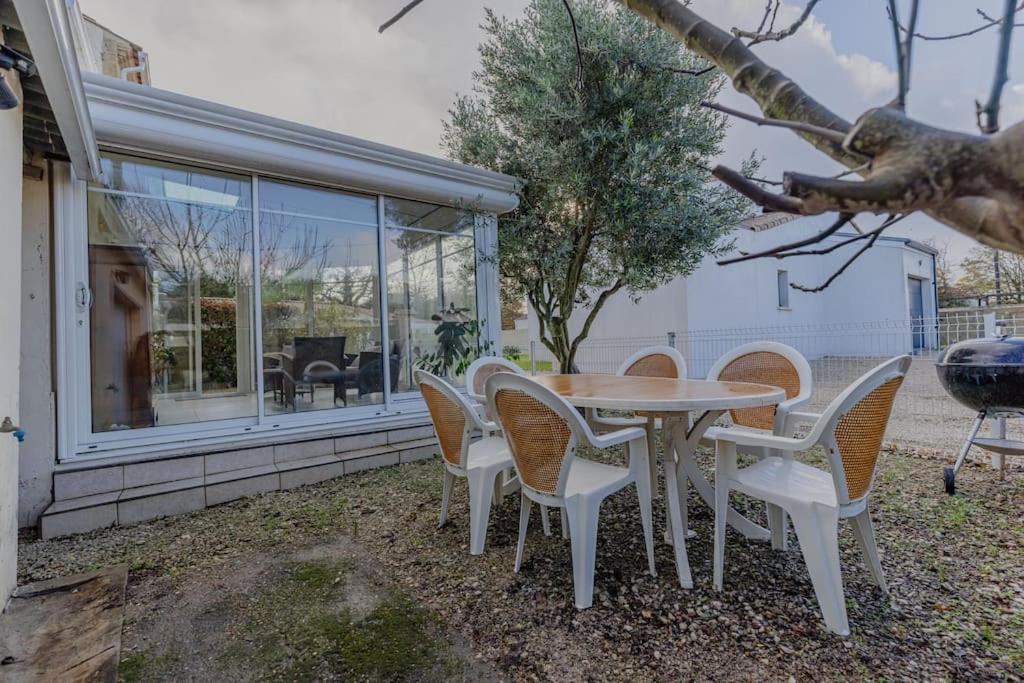Charmante Maison Au Calme Royan Bagian luar foto